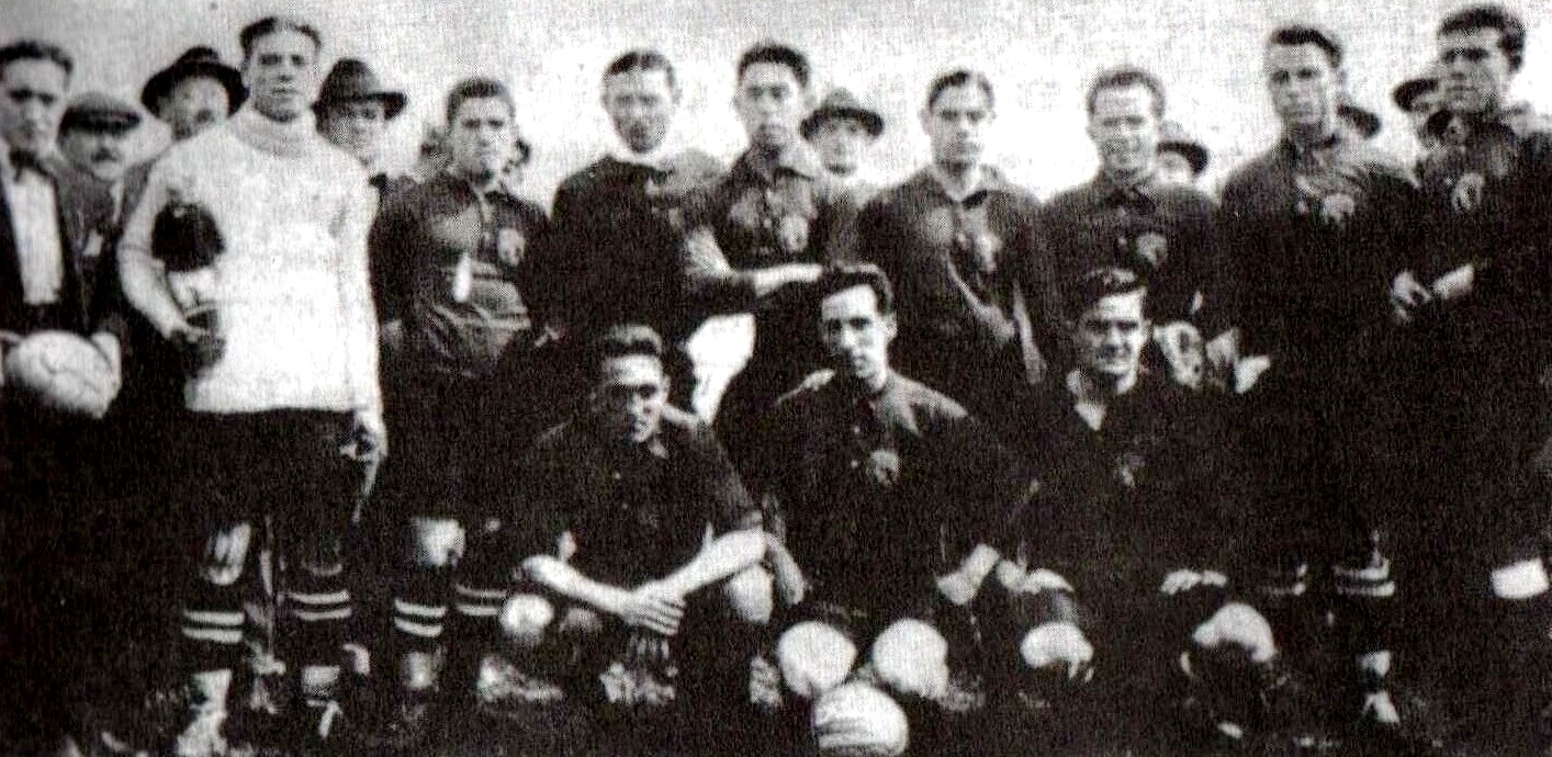 1922: Vuelve el color rojo - Galería