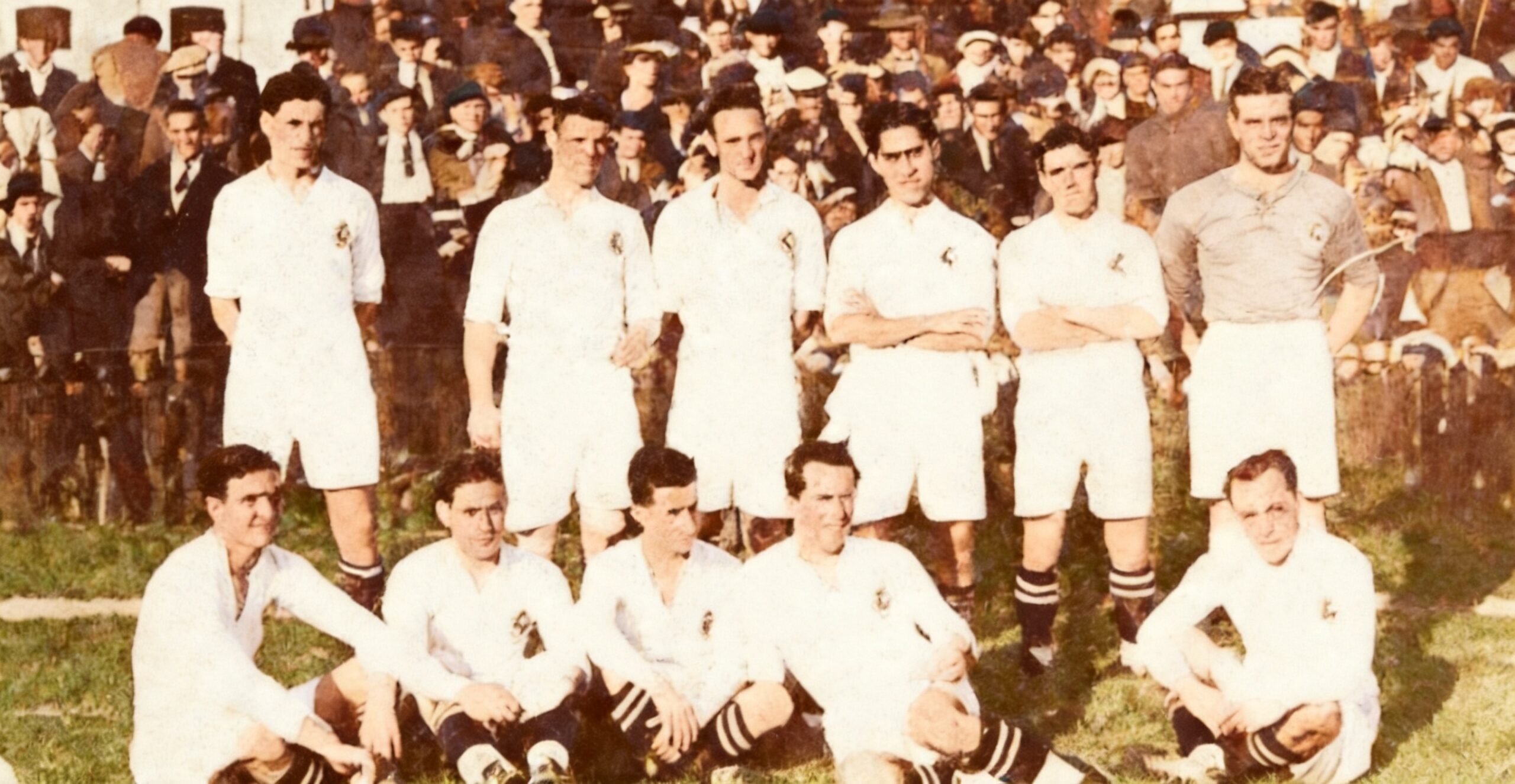 1921: Primer partido en España - Galería